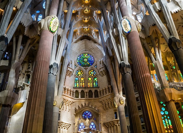 sagrada familia cathedral 1181778 640 Learn Spanish Easily!